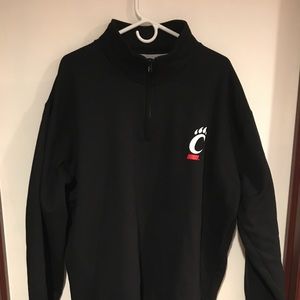 Champion Pull over
